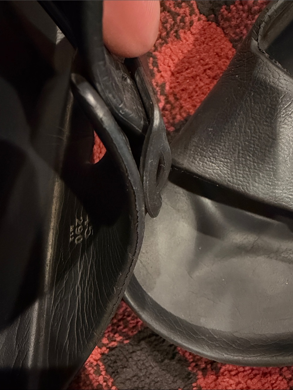 Men’s Birkenstock slides - Picture 4 of 8